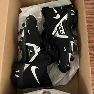 Nike football kids cleats size 1